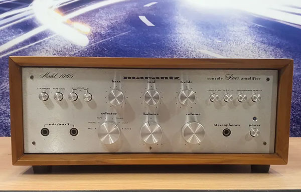 marantz-1060-front